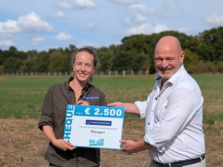 Bo-Air donatie aan Natuurmonumenten